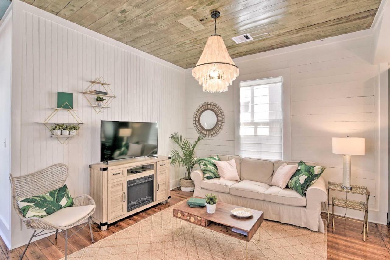 Bright Galveston Cottage Close To Beach And Strand المظهر الخارجي الصورة