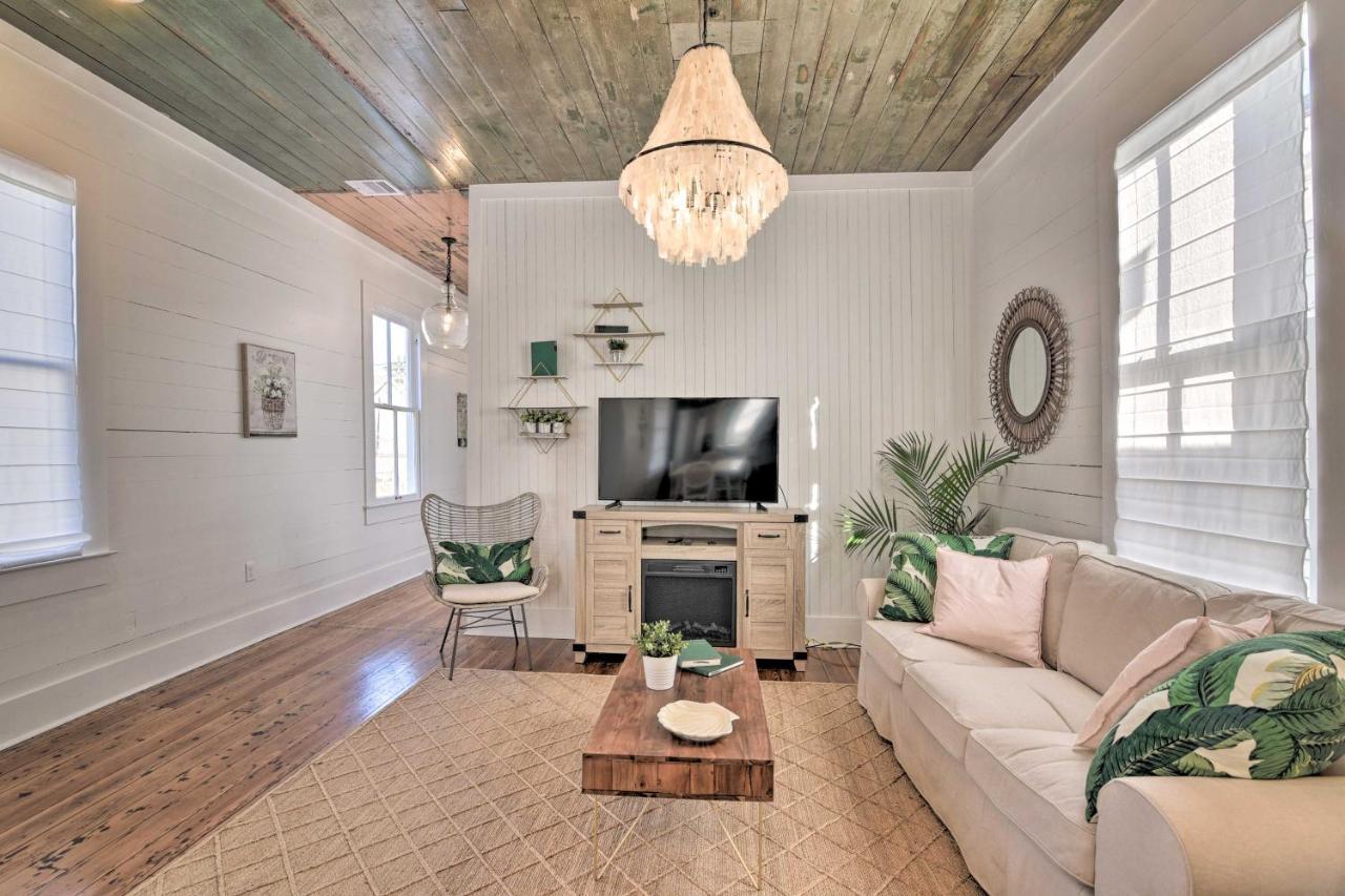 Bright Galveston Cottage Close To Beach And Strand المظهر الخارجي الصورة