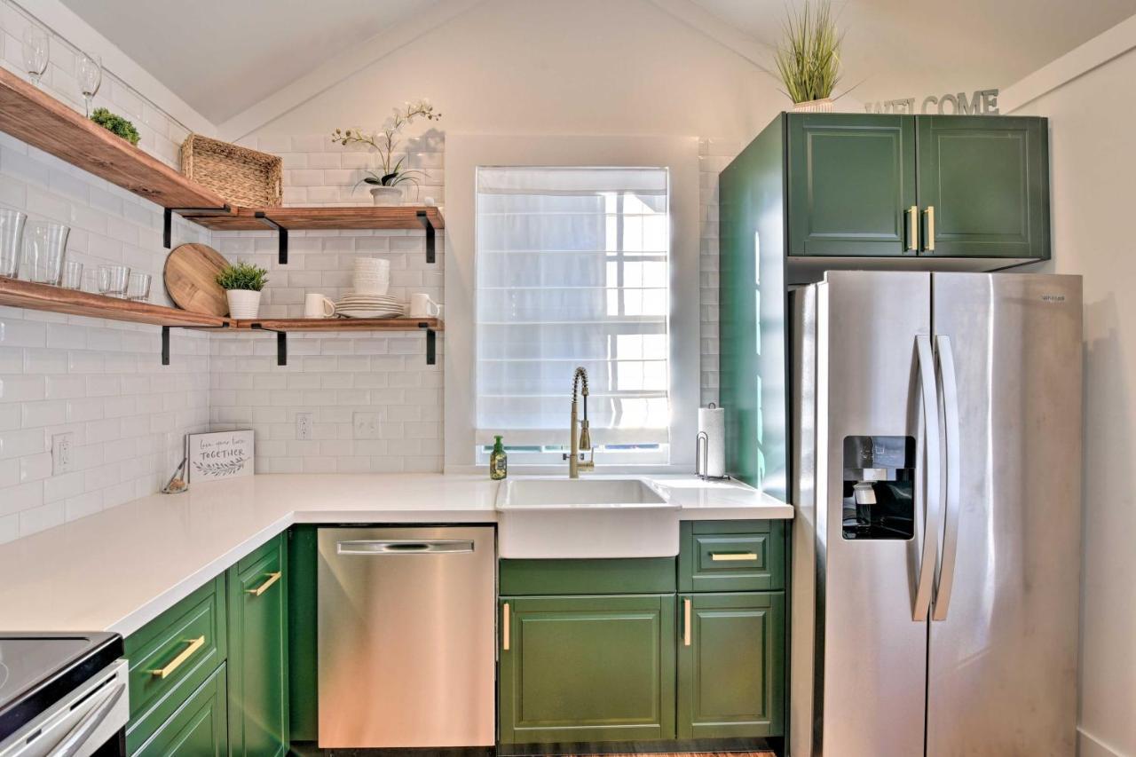 Bright Galveston Cottage Close To Beach And Strand المظهر الخارجي الصورة